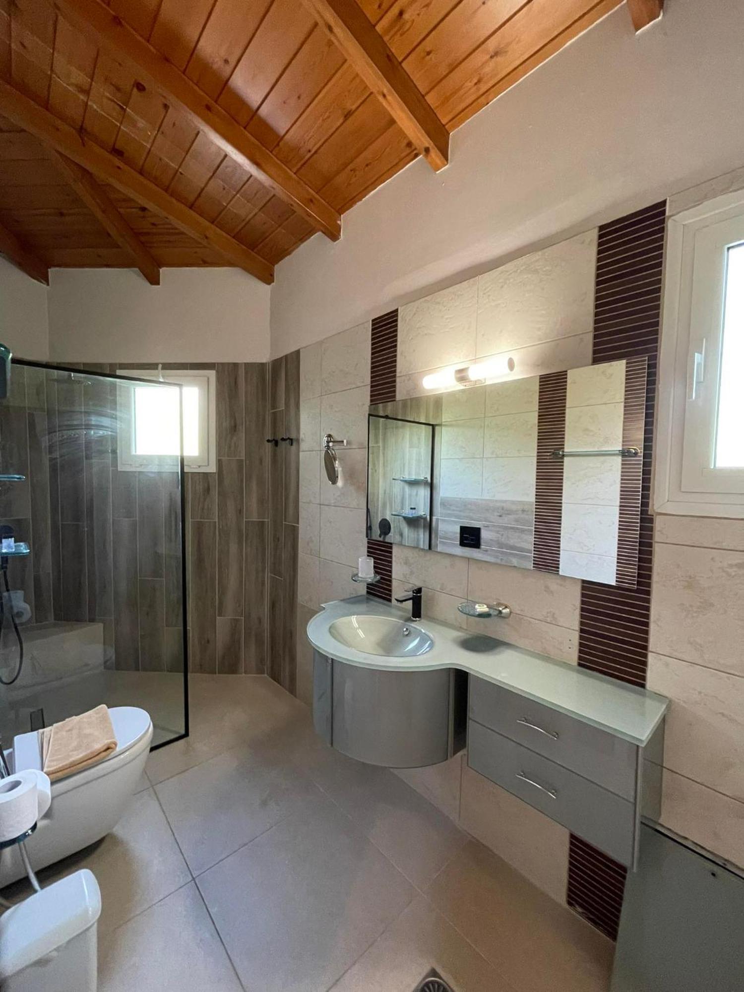 Villa Adonis With Private Pool By Lefkadastay Luaran gambar